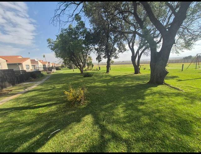 3 BEDROOM CLUSTER FOR SALE IN ELSPARK